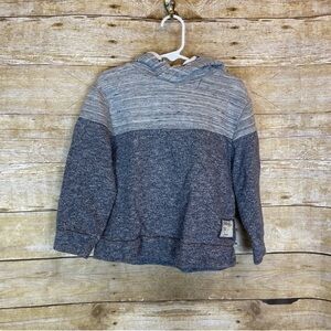 Boys Zara pullover 🛍